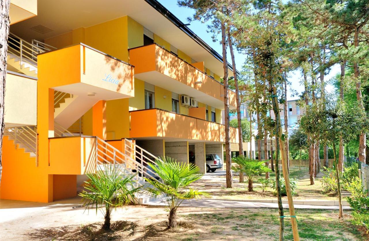 Villa Licia Bibione Exteriör bild